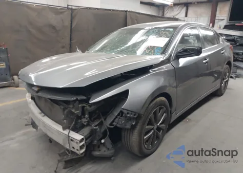 2017 Nissan Altima 2.5 Sv z USA, uszkodzony, nr VIN 1N4AL3AP9HC161164